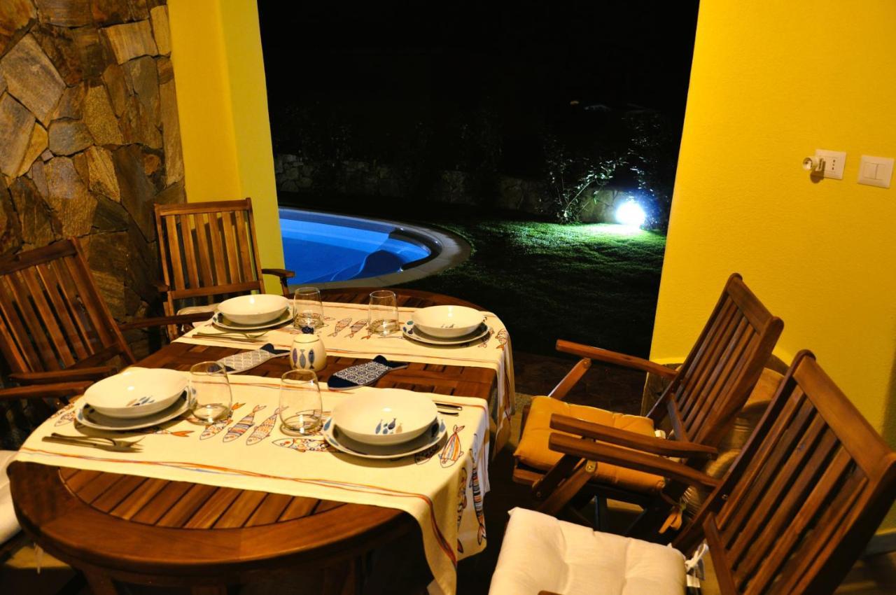 Villa Nadia Con Piscina Privata Budoni ตาเนาเนลลา ภายนอก รูปภาพ