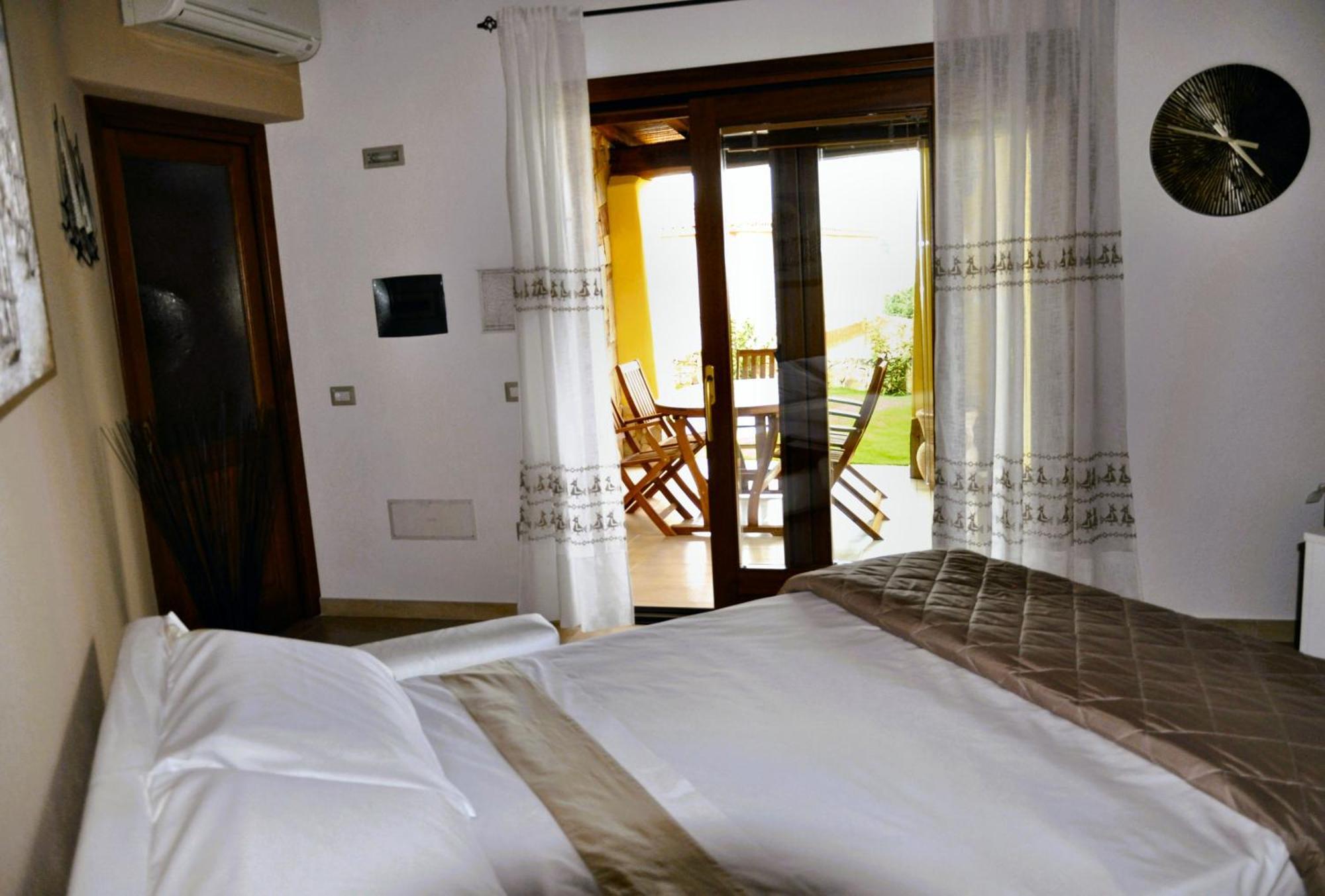 Villa Nadia Con Piscina Privata Budoni ตาเนาเนลลา ห้อง รูปภาพ