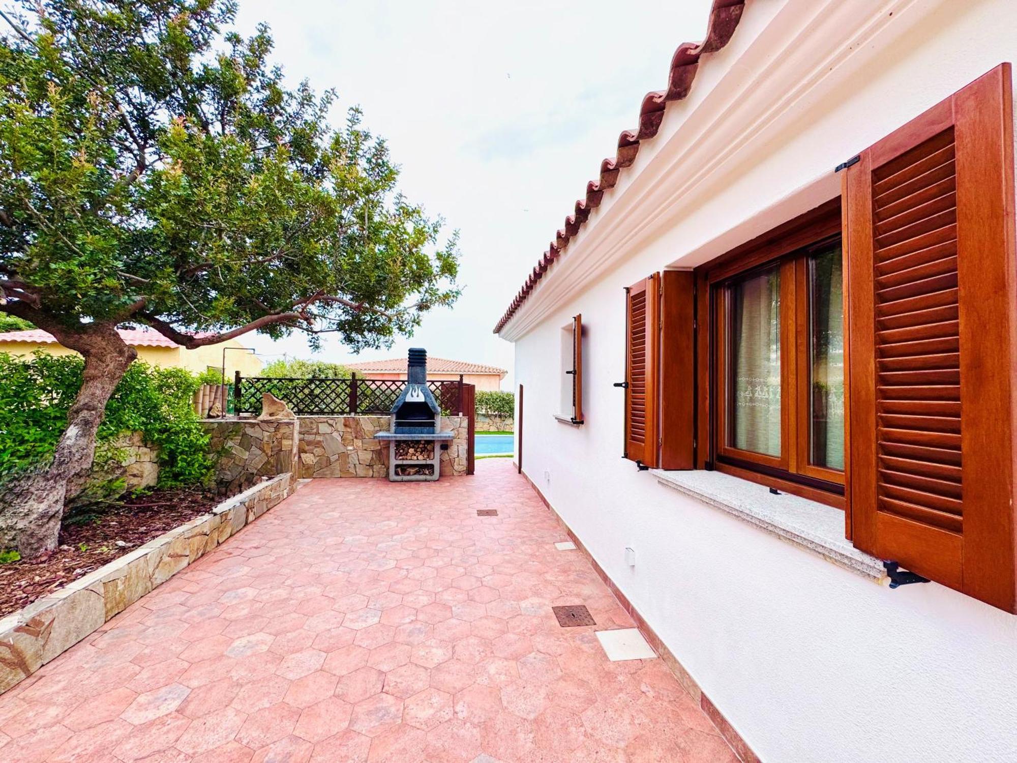 Villa Nadia Con Piscina Privata Budoni ตาเนาเนลลา ภายนอก รูปภาพ